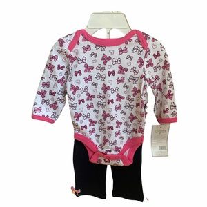 Pink and Black 2-piece Set Ruffles Bows Hearts Size 0-3 M